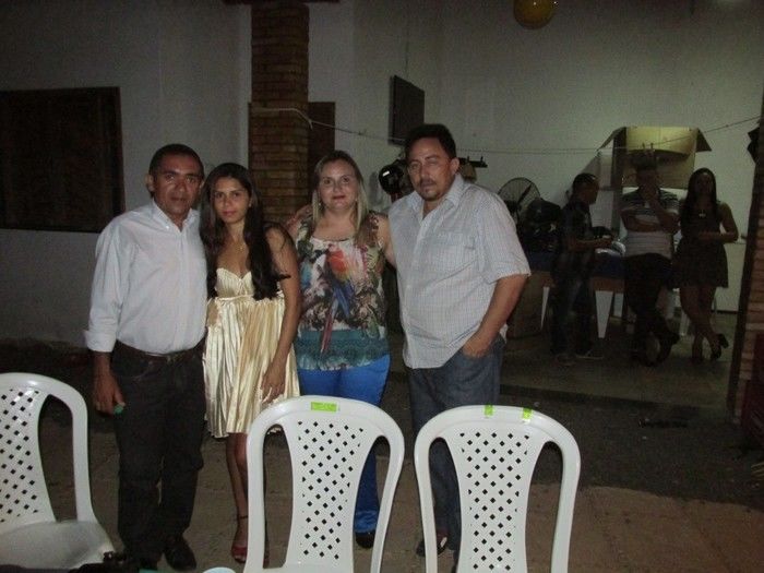 prefeito: Walter Alencar faz festa em sua Residência para homenagear Funcionários em Agricolândia - Imagem 60