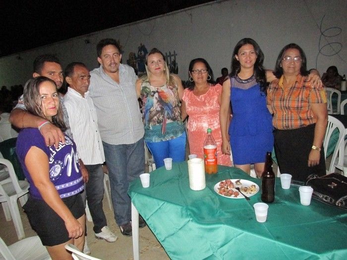 prefeito: Walter Alencar faz festa em sua Residência para homenagear Funcionários em Agricolândia - Imagem 44