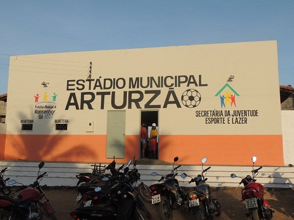 Prefeitura de Monsenhor Gil valoriza o futebol local - Imagem 1