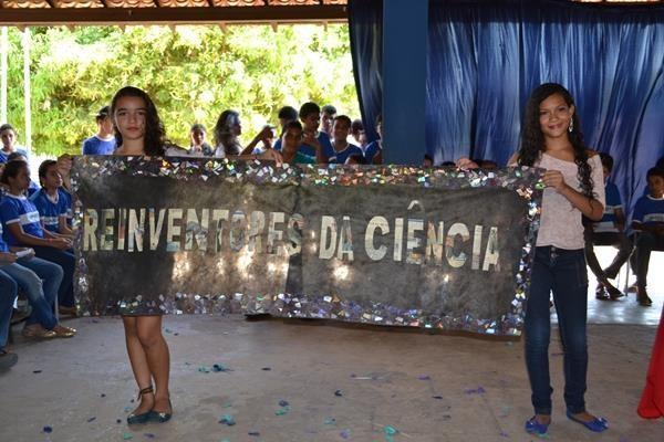 Escola Gil Meneses realiza Semana de Ciência e Tecnologia - Imagem 10