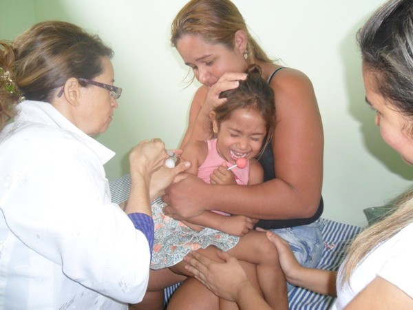 Secretaria de Saúde realiza campanha contra Paralisia Infantil - Imagem 5