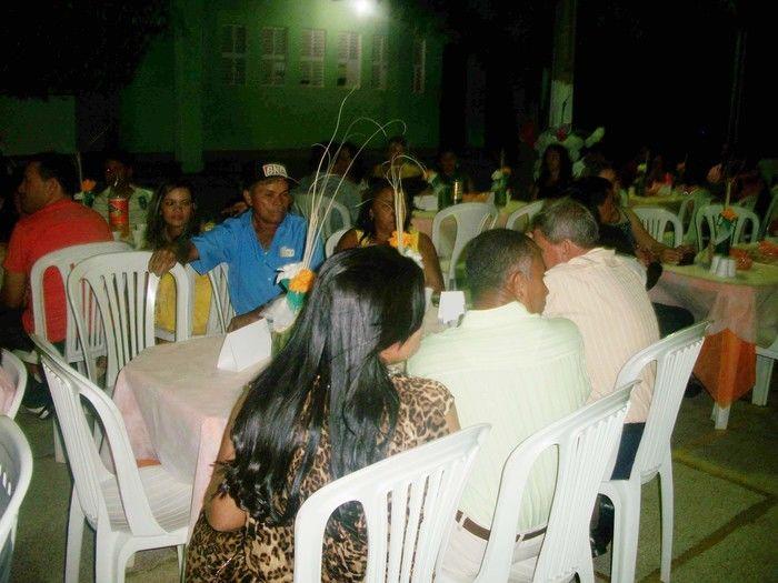 SECRETARIA DE EDUCAÇÃO FAZ FESTA EM HOMENAGEM AOS PROFESSORES  - Imagem 24