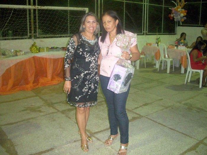 SECRETARIA DE EDUCAÇÃO FAZ FESTA EM HOMENAGEM AOS PROFESSORES  - Imagem 47