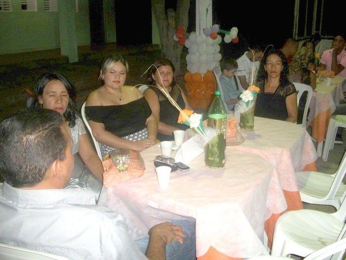 SECRETARIA DE EDUCAÇÃO FAZ FESTA EM HOMENAGEM AOS PROFESSORES  - Imagem 26