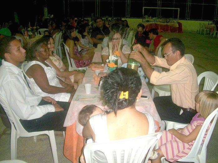 SECRETARIA DE EDUCAÇÃO FAZ FESTA EM HOMENAGEM AOS PROFESSORES  - Imagem 16