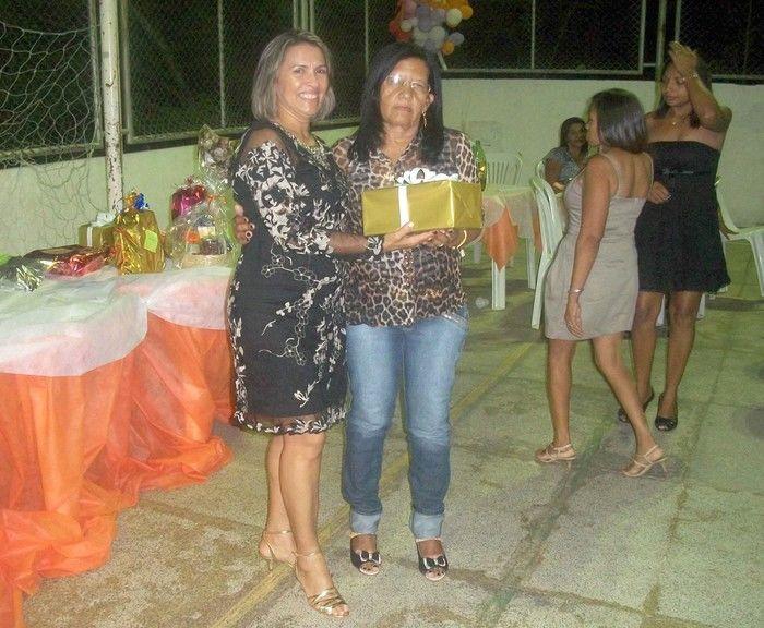 SECRETARIA DE EDUCAÇÃO FAZ FESTA EM HOMENAGEM AOS PROFESSORES  - Imagem 49