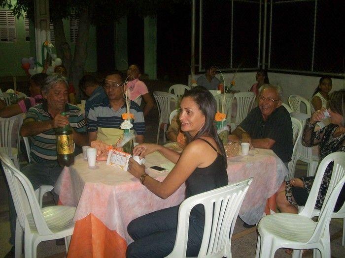 SECRETARIA DE EDUCAÇÃO FAZ FESTA EM HOMENAGEM AOS PROFESSORES  - Imagem 13