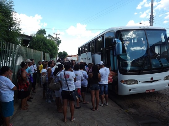 Prefeitura promove passeio terapêutico para idosos - Imagem 4