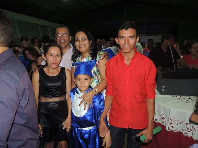 Colação de Grau das Crianças do Programa Alfa e Beto de Água Branca - Imagem 25