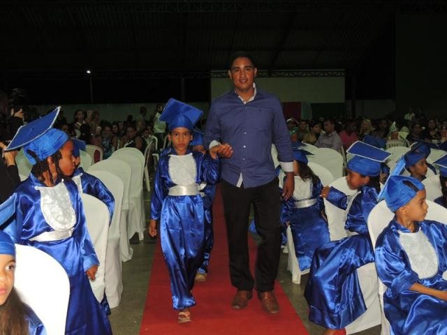 Colação de Grau das Crianças do Programa Alfa e Beto de Água Branca - Imagem 6