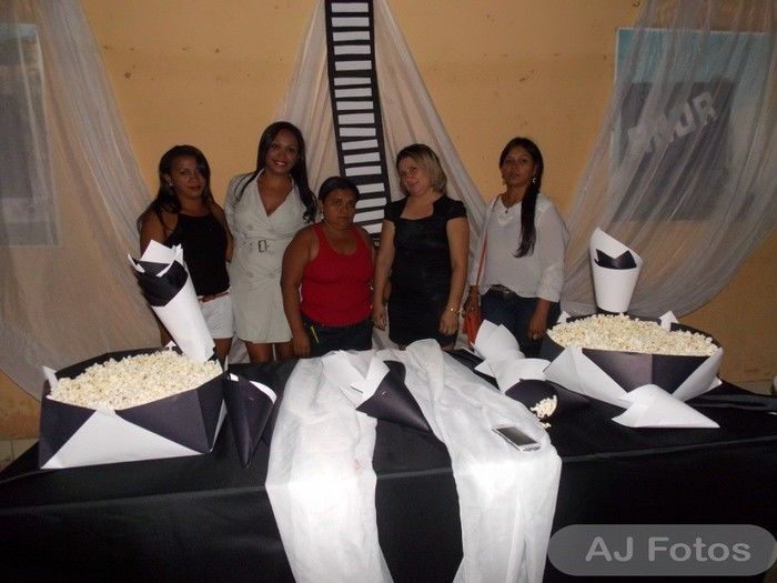 Confraternização da Secretaria de Assistência Social. Tema Filme. - Imagem 36