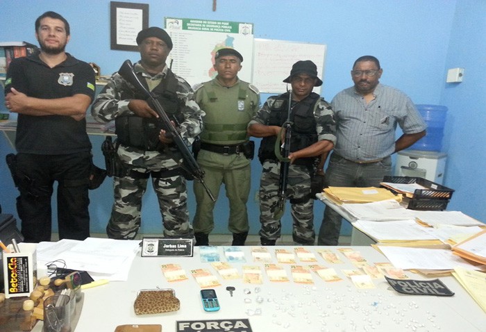 Menor é apreendido com 163 pedras de crack em Uruçuí-PI‏‏‎ - Imagem 3