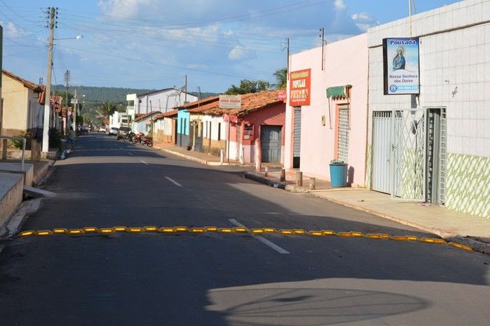 Prefeitura de Uruçuí continua os trabalhos de revitalizar sinalização do transito do município - Imagem 2