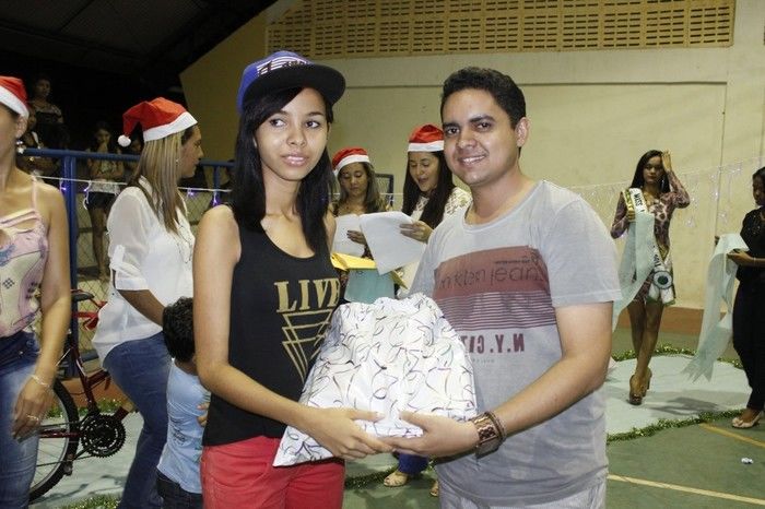 Prefeitura Promove Festival de Talentos - Imagem 15