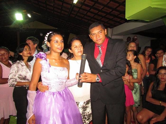 Alunos de escolas municipais colam grau no interior do município - Imagem 32