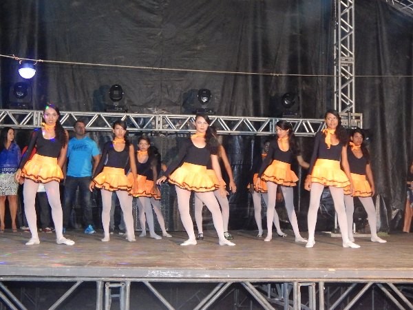 Apresentações Culturais com a Cia de Dança  - Imagem 10