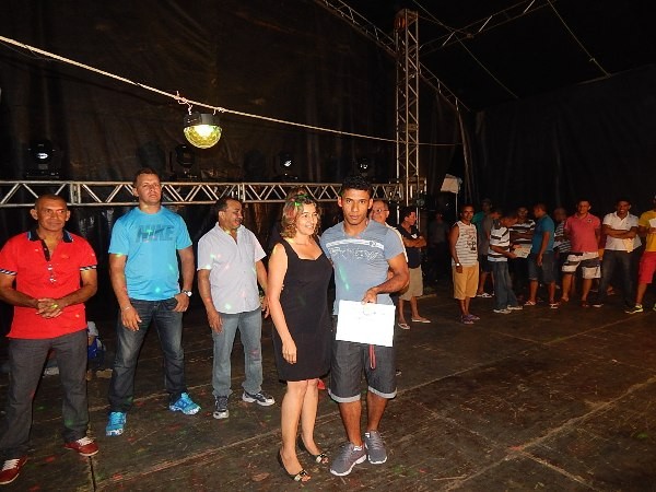 Alunos recebem Certificados de Curso de Construção Civil - Imagem 7