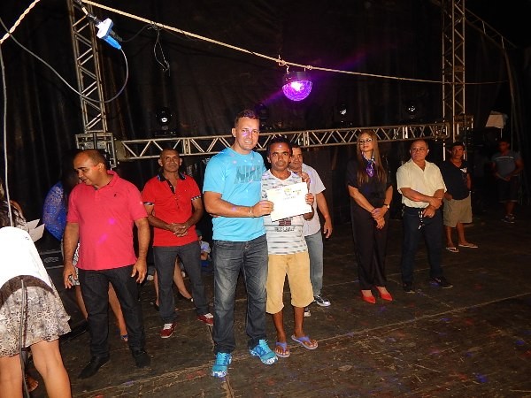 Alunos recebem Certificados de Curso de Construção Civil - Imagem 12