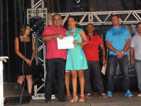 Alunos recebem Certificados de Curso de Construção Civil - Imagem 17