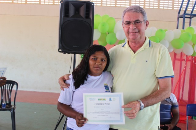 120 alunos dos cursos do PRONATEC recebem Certificados no município de Miguel Alves  - Imagem 41