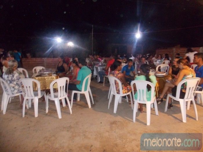Colação de grau do 9º ano dos alunos da escola Dirceu Mendes Arcoverde - Imagem 18