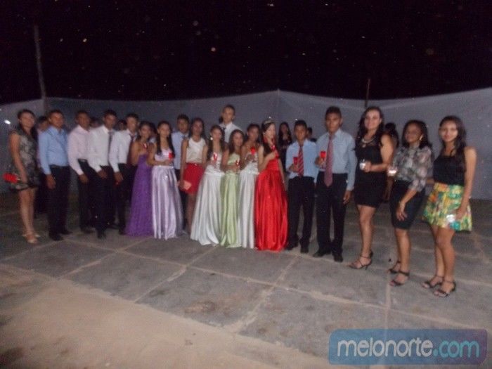 Colação de grau do 9º ano dos alunos da escola Dirceu Mendes Arcoverde - Imagem 116