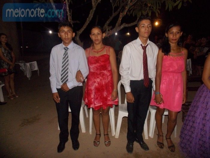 Colação de grau do 9º ano dos alunos da escola Dirceu Mendes Arcoverde - Imagem 38