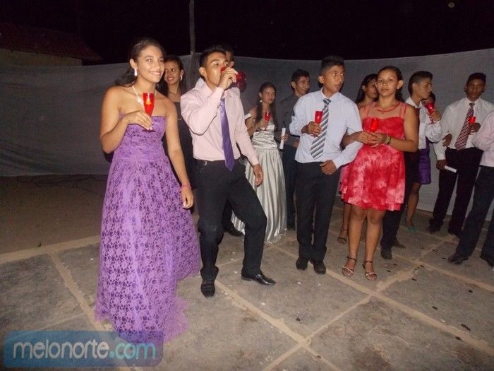 Colação de grau do 9º ano dos alunos da escola Dirceu Mendes Arcoverde - Imagem 101