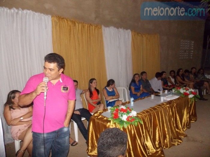 Colação de grau do 9º ano dos alunos da escola Dirceu Mendes Arcoverde - Imagem 70