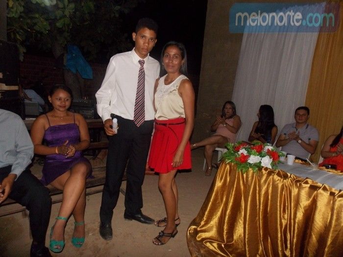 Colação de grau do 9º ano dos alunos da escola Dirceu Mendes Arcoverde - Imagem 71