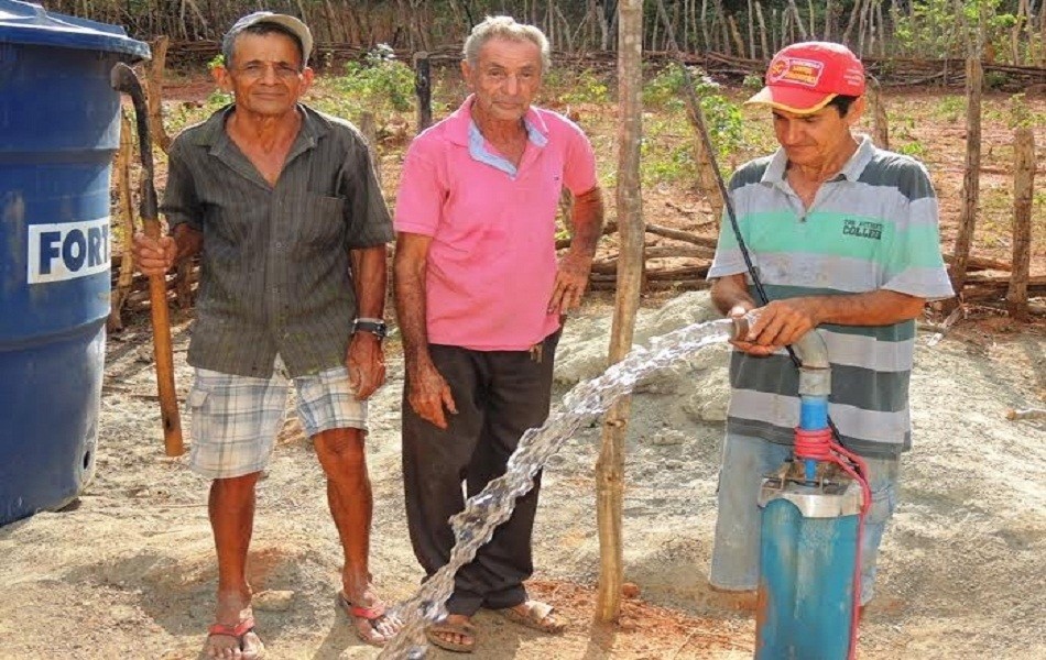 Prefeitura está equipando mais poços na a zona rural