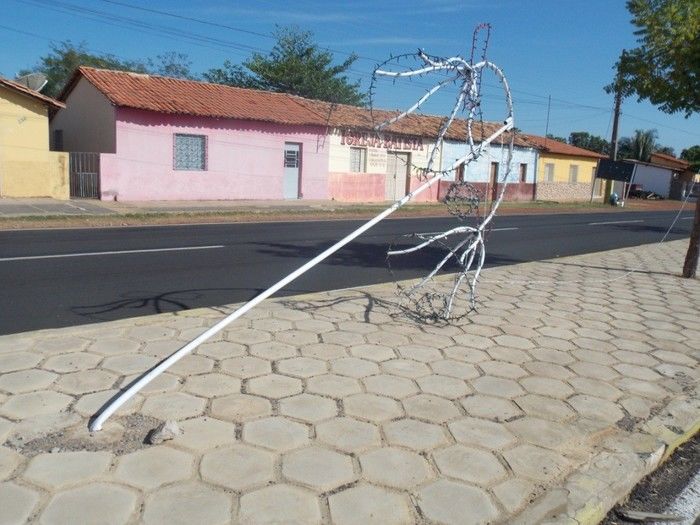 Ornamentação natalina é destruída por vandalismo - Imagem 5