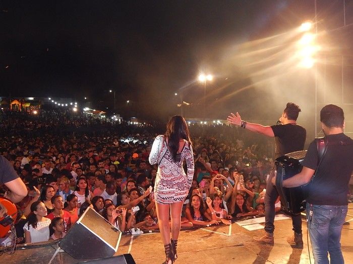 Show da banda Encantus em Lagoinha mais de 5 mil pessoas marcaram presença - Imagem 13