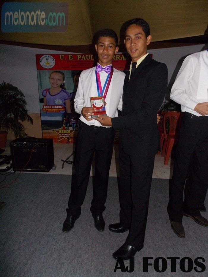 Solenidade de premiação entrega de medalhas U.E Paulo Ferraz - Imagem 37