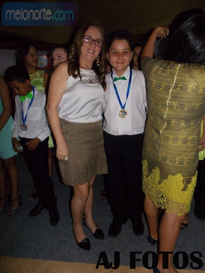 Solenidade de premiação entrega de medalhas U.E Paulo Ferraz - Imagem 24