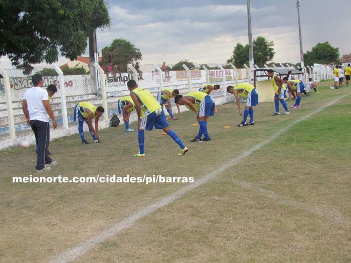 Futebol: Barras vence o Comercial de Campo Maior - Imagem 5