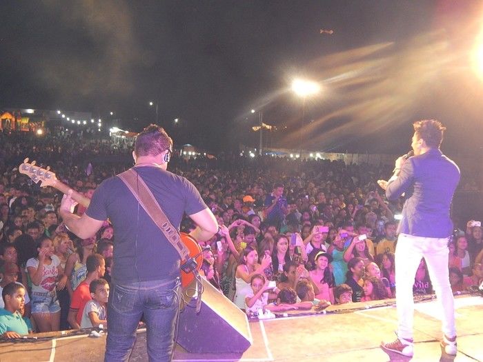Show da banda Encantus em Lagoinha mais de 5 mil pessoas marcaram presença - Imagem 2