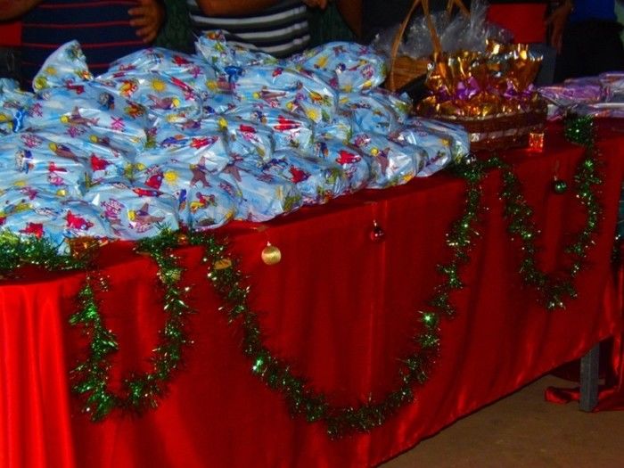 A Loja Maçônica Luz e Justiça nº 10 realizou festa de natal para crianças  - Imagem 45