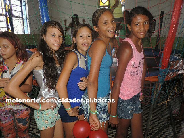 SCFV realiza festa natalina para crianças - Imagem 11