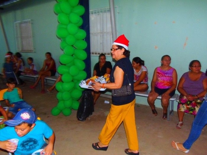 A Loja Maçônica Luz e Justiça nº 10 realizou festa de natal para crianças  - Imagem 41
