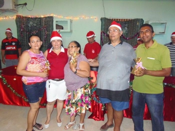 A Loja Maçônica Luz e Justiça nº 10 realizou festa de natal para crianças  - Imagem 52