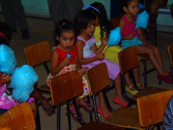A Loja Maçônica Luz e Justiça nº 10 realizou festa de natal para crianças  - Imagem 30