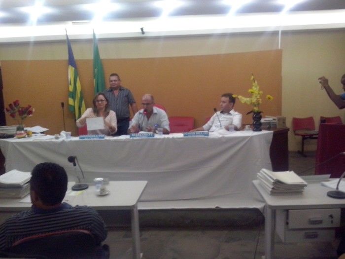Vereador “Federal” novo presidente da Câmara Municipal de São Pedro do Piauí - Imagem 18