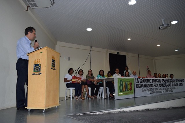 Professores participam do II Seminário do Pnaic em Floriano - Imagem 4