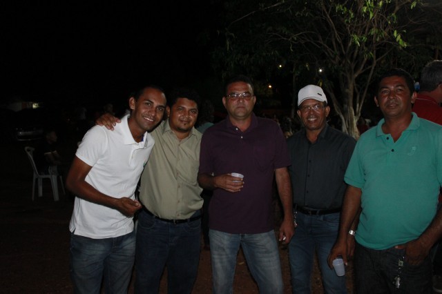 Funcionários participam da Festa de confraternização da Prefeitura de Miguel Alves  Nesta Quinta-Feira (19/12), a Prefeitura de Miguel realizou a conf - Imagem 23