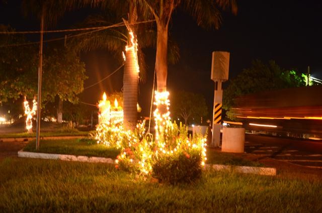 Cidade de Ipiranga recebeu Decoração de Natal - Imagem 17