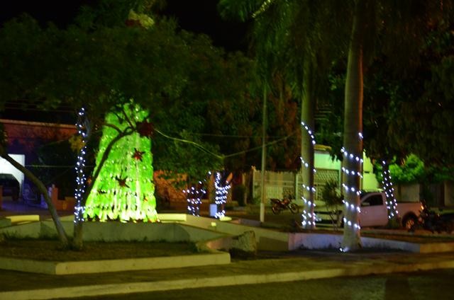 Cidade de Ipiranga recebeu Decoração de Natal - Imagem 34
