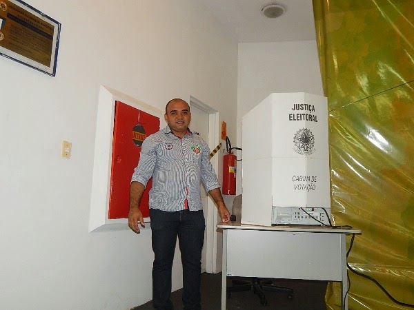 Prefeito Walter Alencar de Agricolândia Vota Na Chapa 10 do Prefeito Hélio Alves para presidência da APPM  - Imagem 5