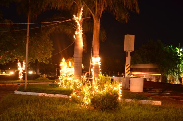 Cidade de Ipiranga recebeu Decoração de Natal - Imagem 15