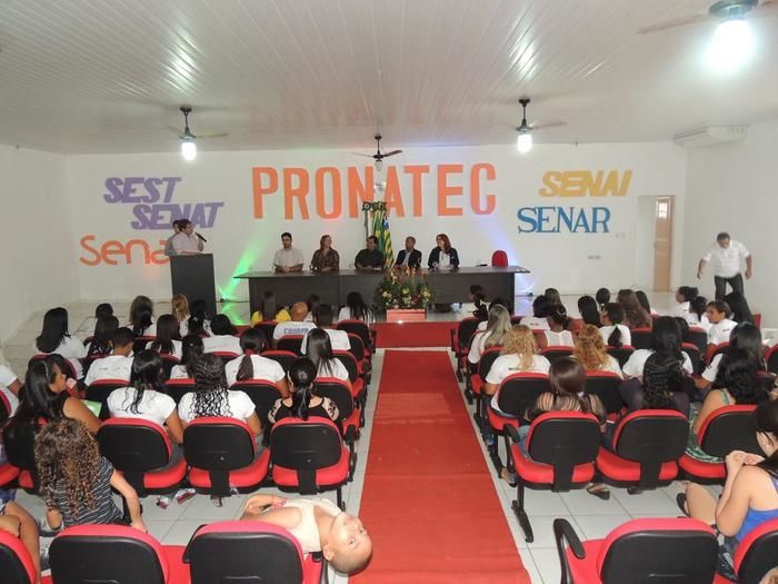 PRONATEC Água Branca certifica 110 alunos em diversos cursos - Imagem 1